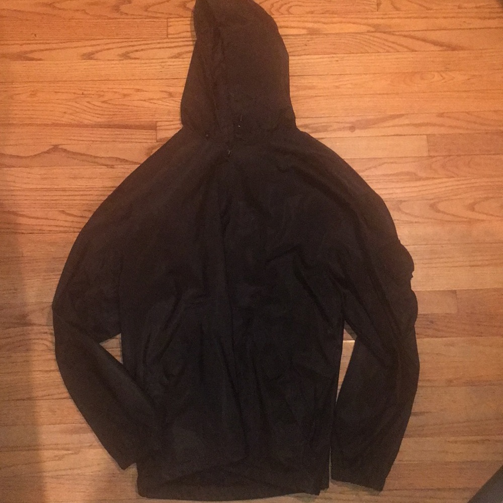 Basic Edition Men’s Wind breaker Jacket.